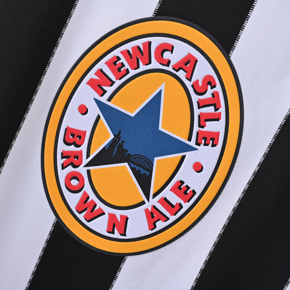 Newcastle United 1999-00 Home Shirt 