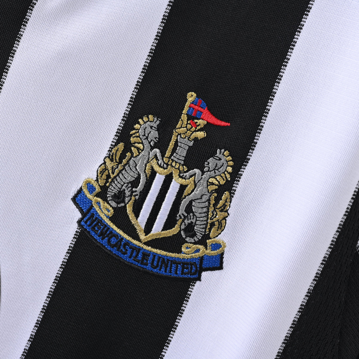 Newcastle United 1999-00 Home Shirt 