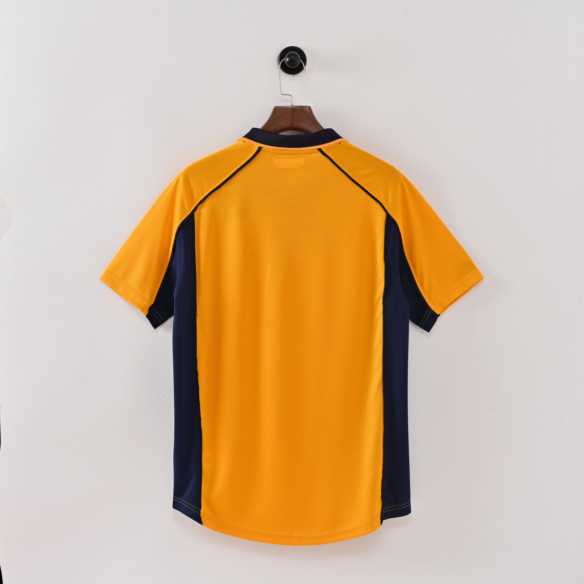 Liverpool 2000-01 Away Kit 
