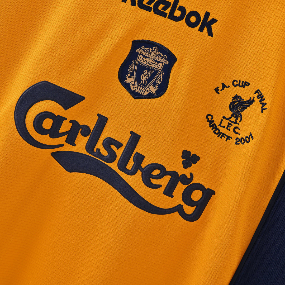 Liverpool 2000-01 Away Kit 
