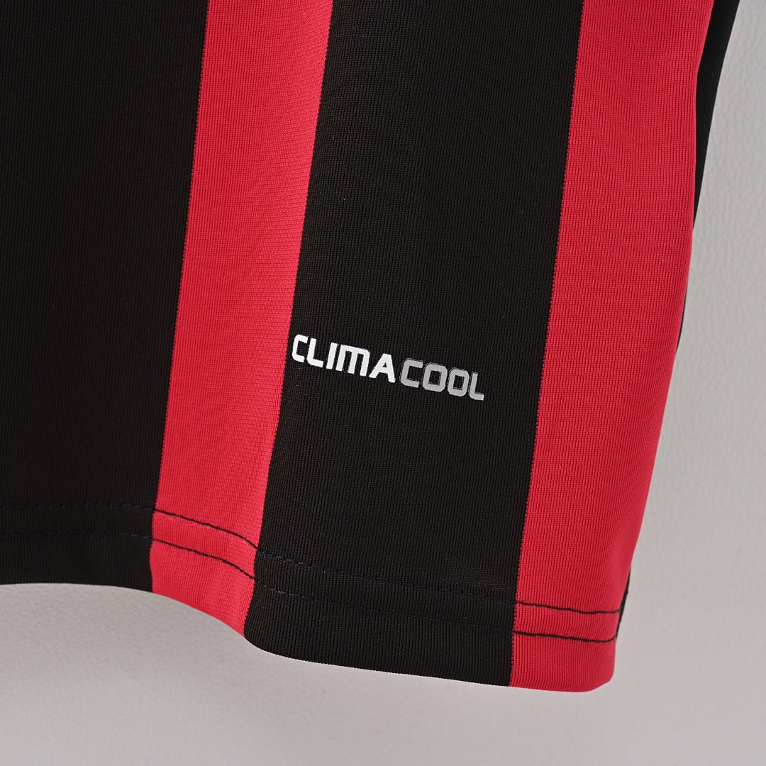 AC Milan 2009-10 Home Shirt 