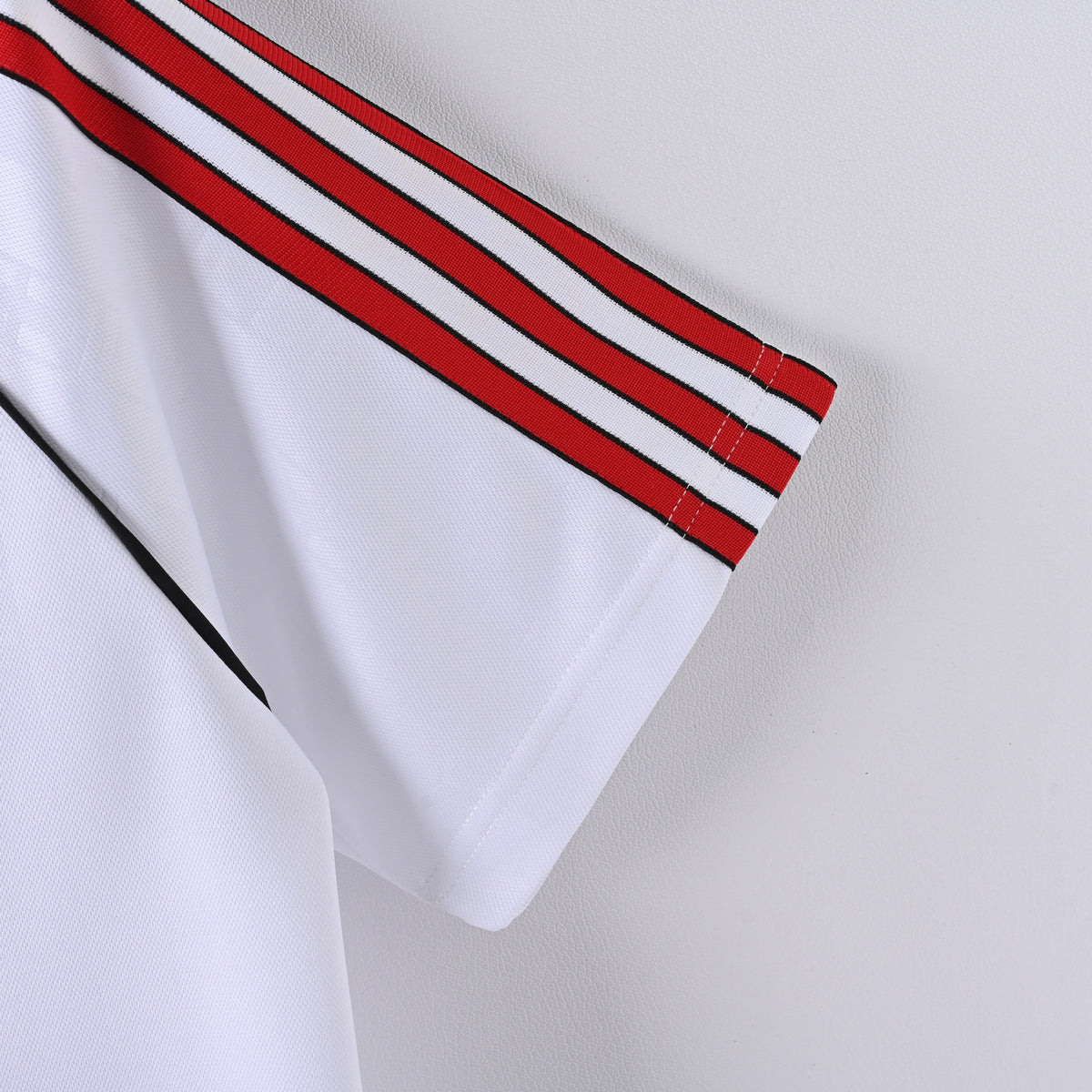 Manchester United 1988-90 Away Shirt 