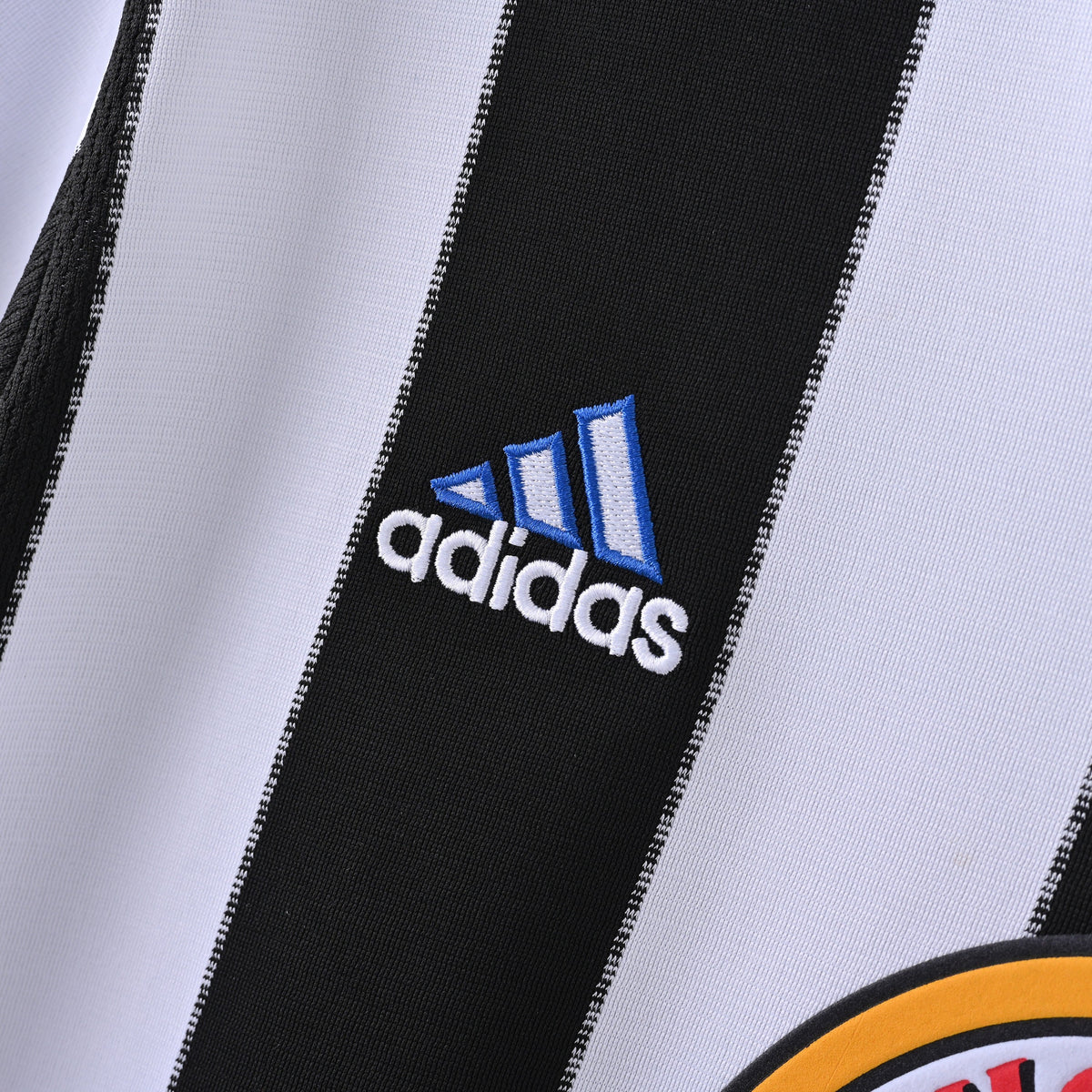 Newcastle United 1999-00 Home Shirt 
