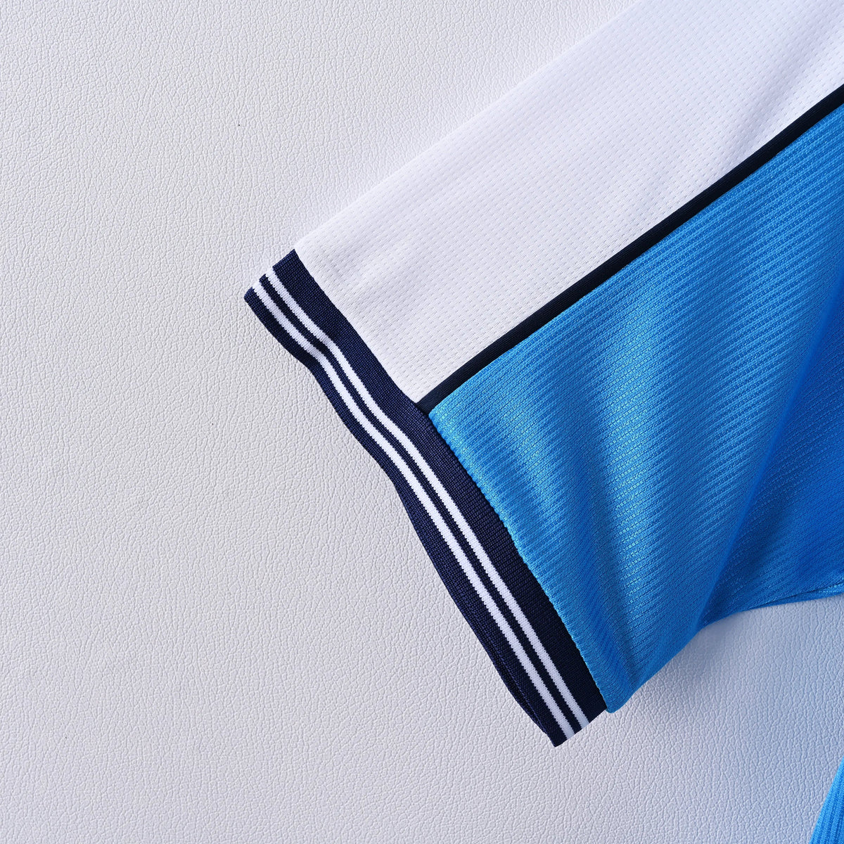 Manchester City 1999-01 Home Shirt 