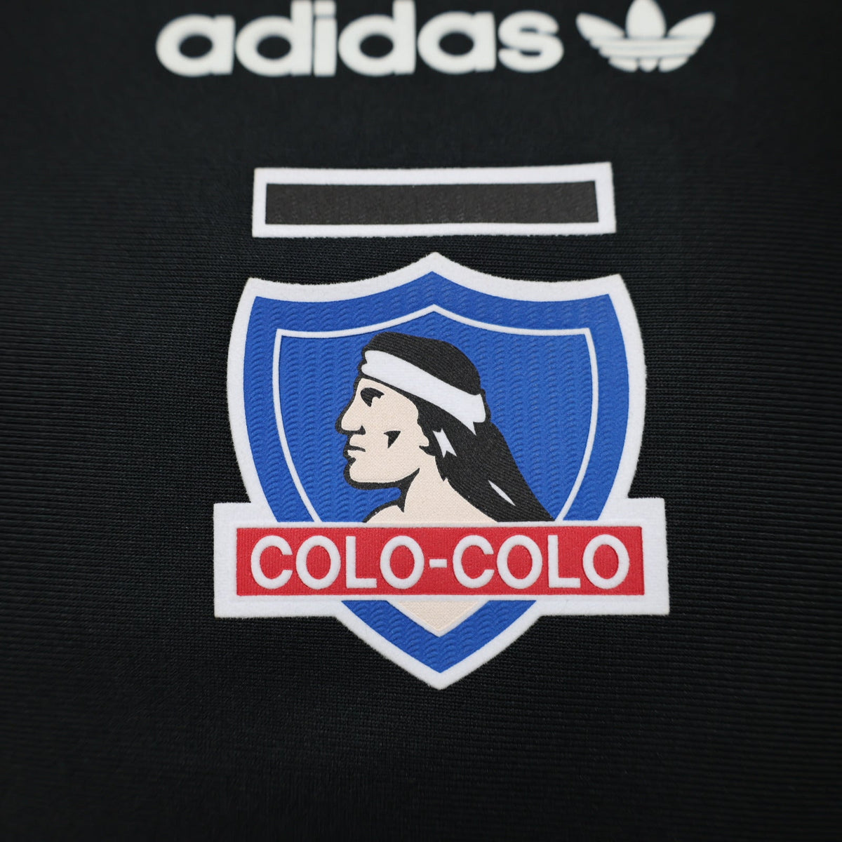 Special Edition Colo Colo 26/27 Retro Leisure Shirt 