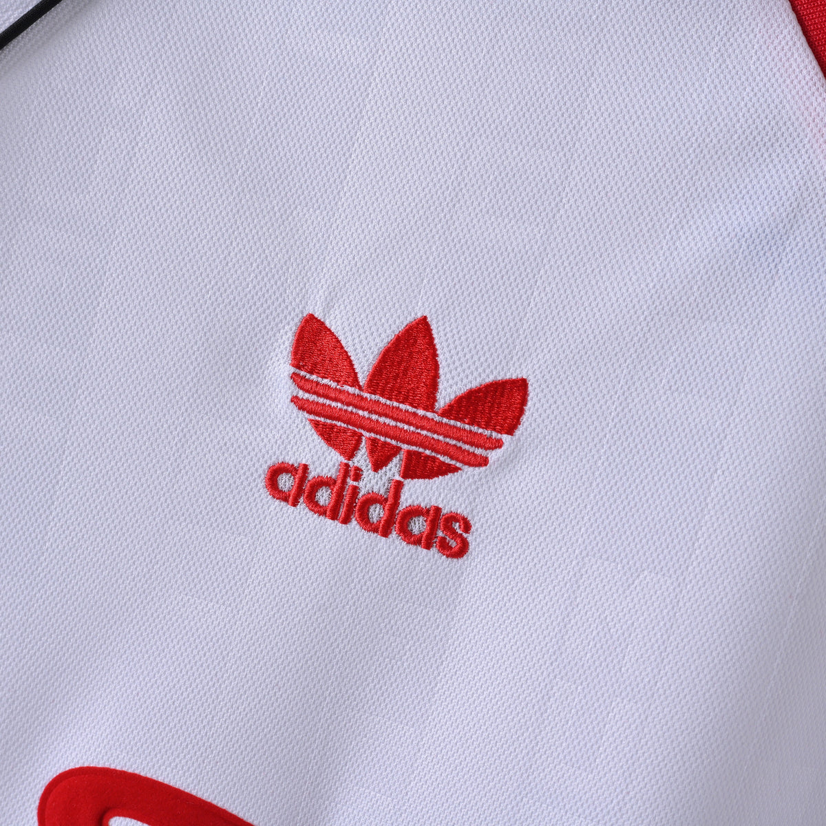 Manchester United 1988-90 Away Shirt 