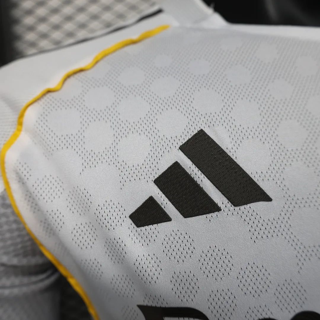 Real Madrid 2025-26 Home Kit - Long Sleeve 