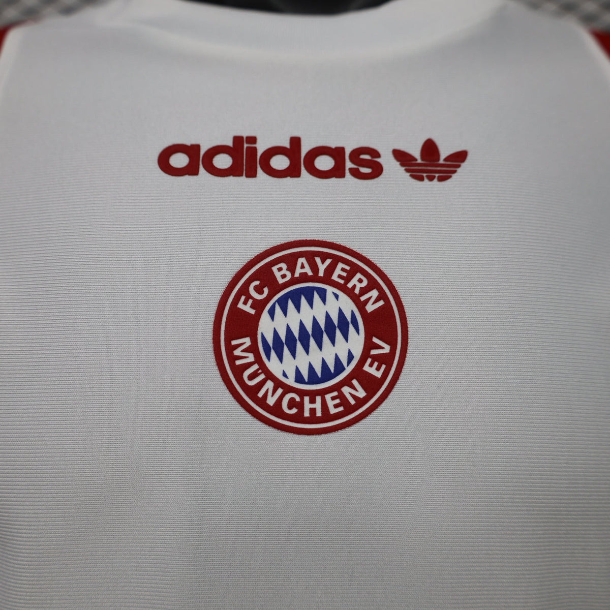 Special Edition Bayern Munich 26/27 Retro Leisure Shirt 
