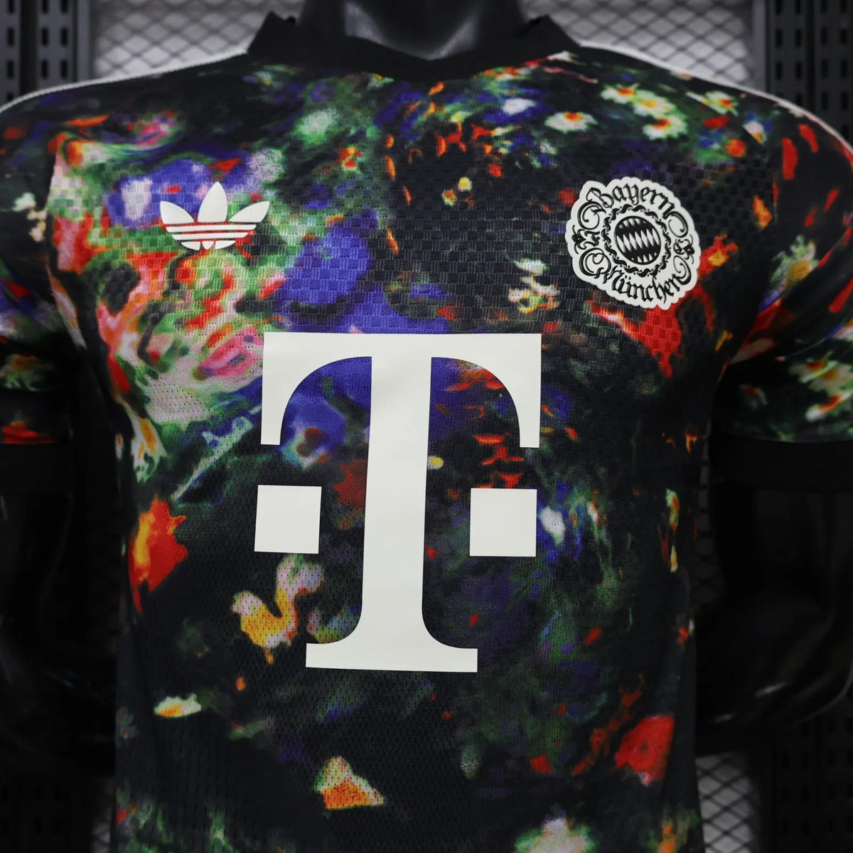 Special Edition Bayern Munich 2026-27 Oktoberfest Shirt 